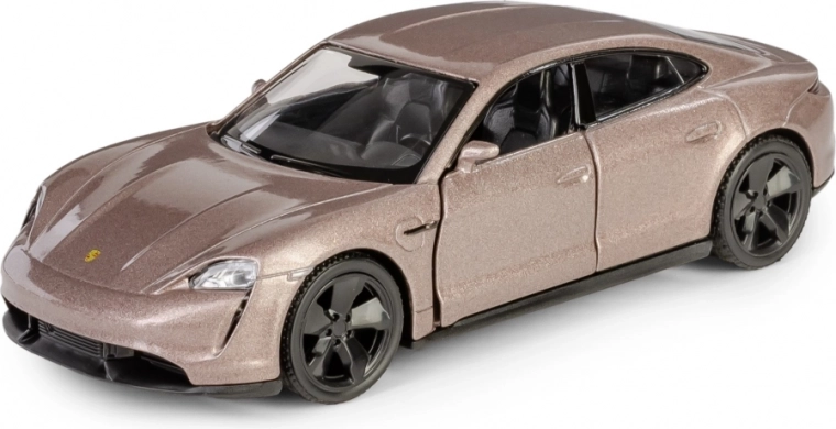 Mécanisme pull-back pour un amusement vif