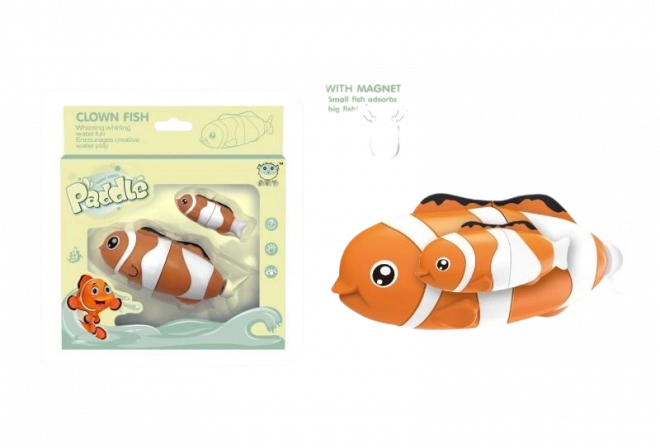 Petit poisson Nemo avec son petit pour l'eau