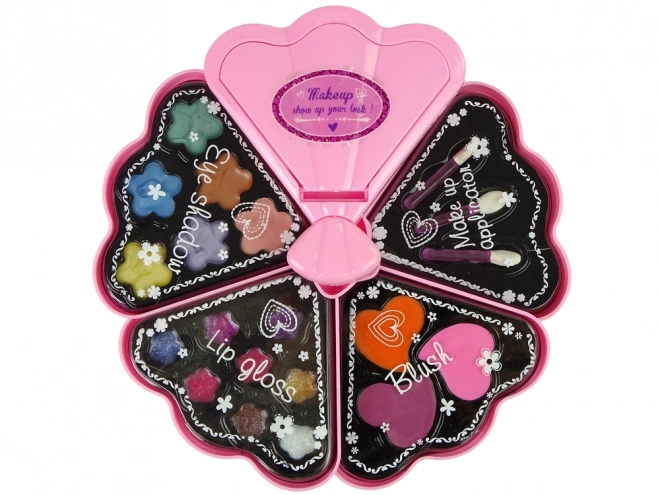 Coffret cosmétique rose en forme de coquillage