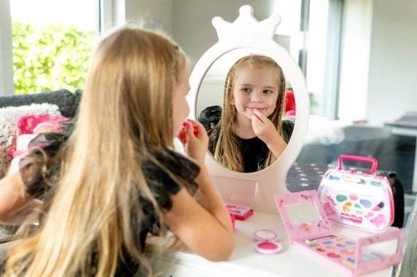 Ensemble de maquillage pour enfants beauted palette avec miroir à fermeture magnétique 11x14,5x1cm sous cellophane