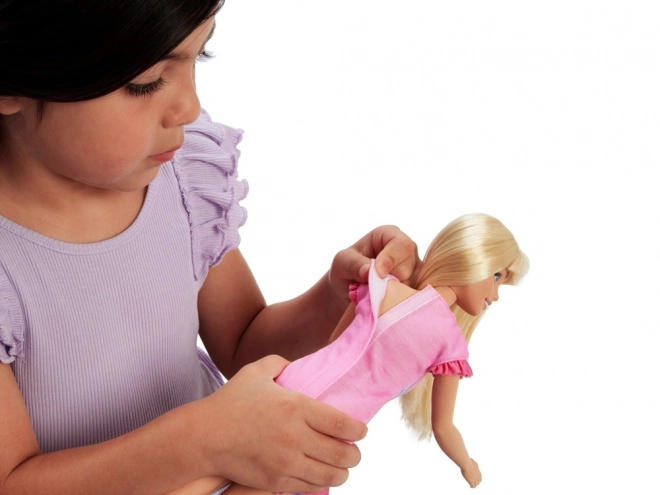 Ma première Barbie avec un chaton