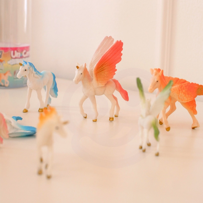 Ensemble de figurines de licorne
