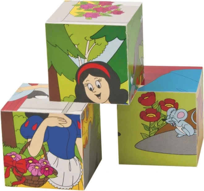 Cubes illustrés et colorés
