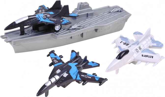 Porte-avions et 3 chasseurs