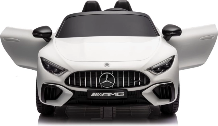 Portes ouvrantes et intérieur bien pensé