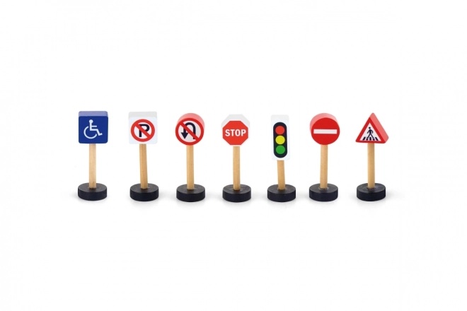 Panneaux de signalisation en bois