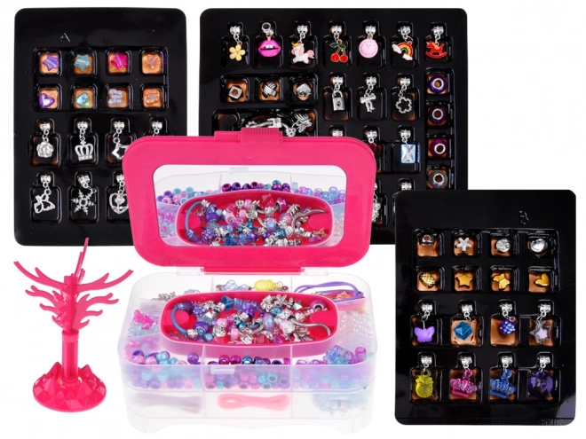 Kit pour la fabrication de bracelets avec breloques et perles