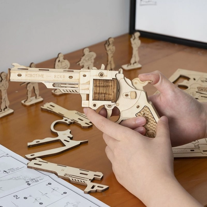 Puzzle mécanique en bois 3D Revolver Corsac RoboTime