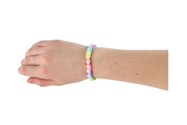 Fais ton propre bracelet 700+ élastiques, perles + outils + métier à tisser pour bracelets dans une boîte 30x24cm