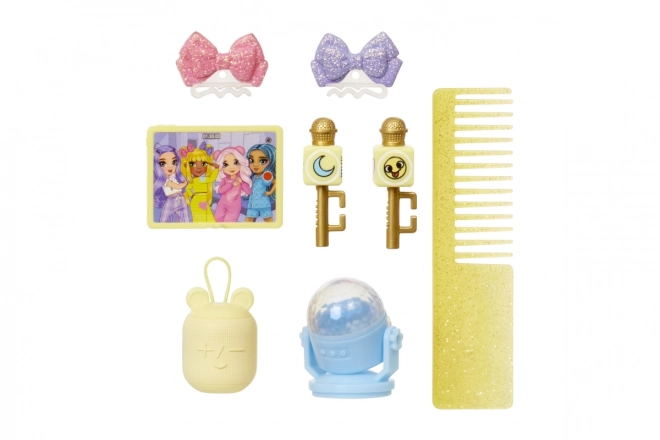 Rainbow High Junior Fashion poupée en pyjama - Sunny Madison