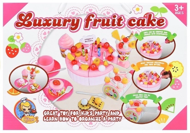 Ensemble de gâteau d'anniversaire avec scratch Desserts