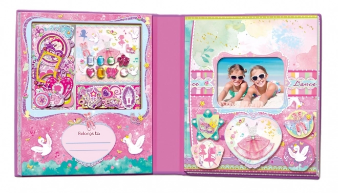 Ensemble journal avec décorations Princesses