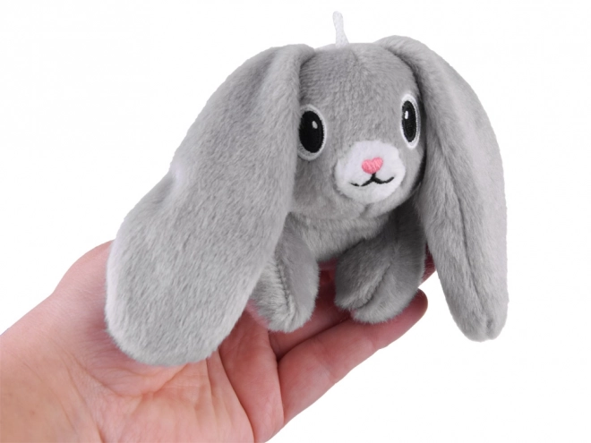 Jolie sacoche avec un lapin en peluche