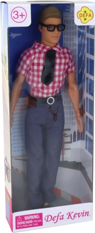 Marionnette Kevin en costume élégant avec chemise rouge