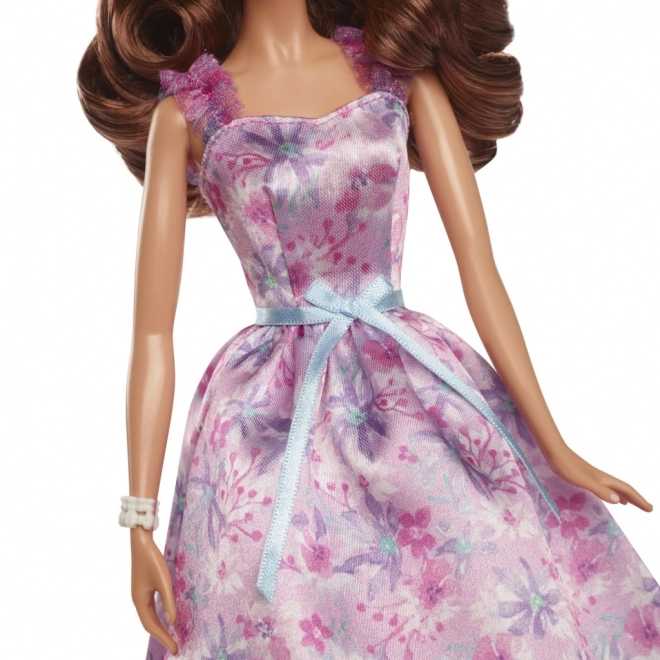 Poupée Barbie avec signature de souhaits d'anniversaire