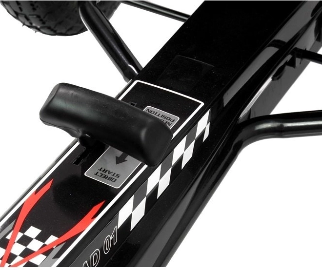 Kart à pédales pneumatique + Pneus gonflables + Siège réglable – noir