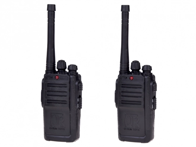 Ensemble d'équipement militaire avec casque, jumelles et talkie-walkie