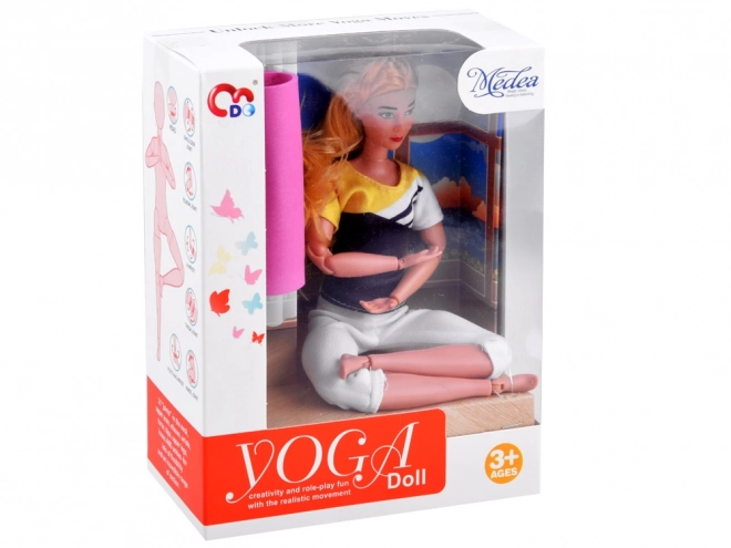 Marionnette gymnaste pratiquant le yoga et le fitness