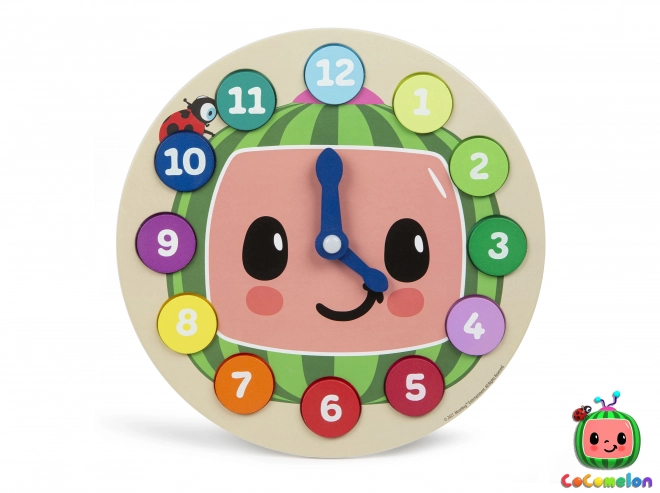 Horloge en bois CoComelon