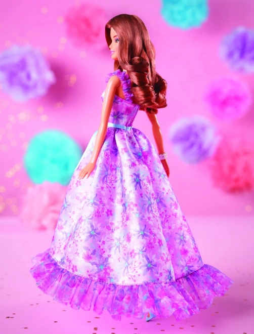 Poupée Barbie avec signature de souhaits d'anniversaire