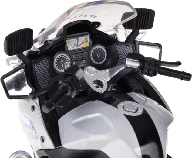 Cockpit détaillé et commandes