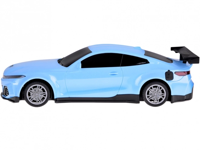Voiture et station de recharge avec éclairage coloré
