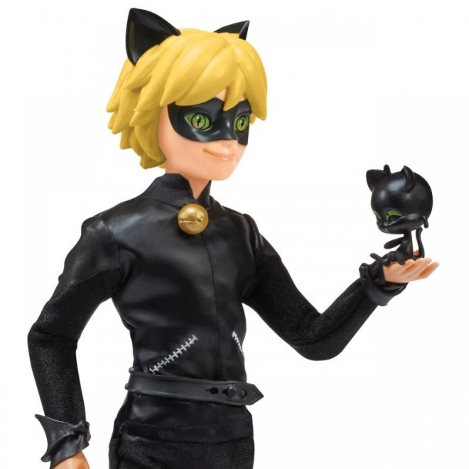 Miraculous : Poupée Chat Noir avec accessoires
