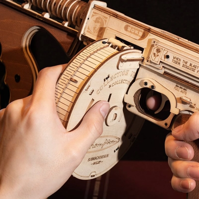 Puzzle mécanique en bois 3D RoboTime Pistolet-Mitrailleur Thompson