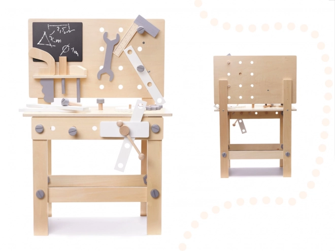 Atelier en bois avec outils