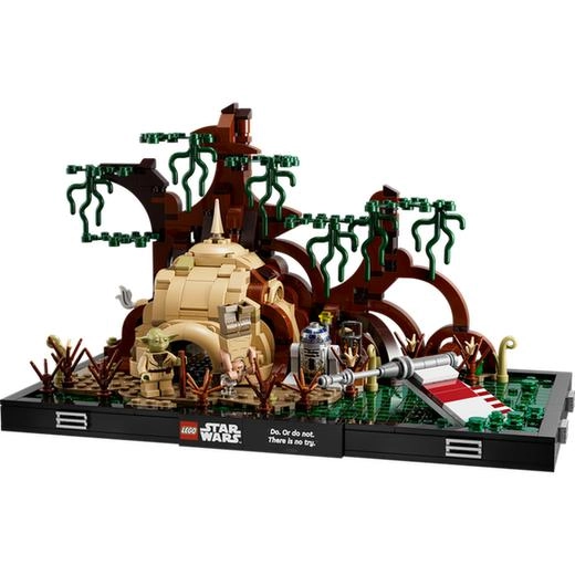 Diorama détaillé de la planète Dagobah