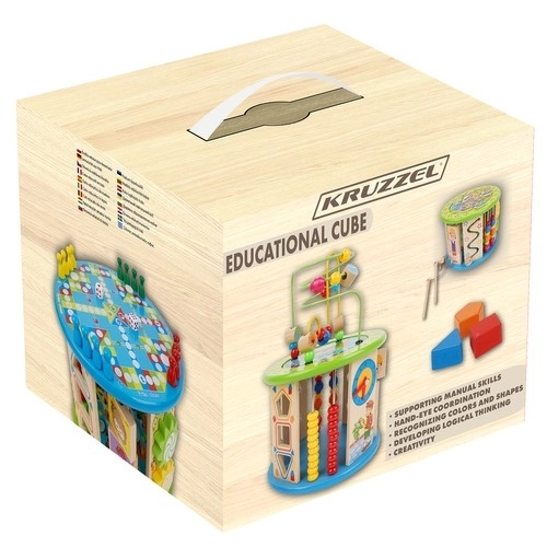 Cube en bois avec jeux pour enfants