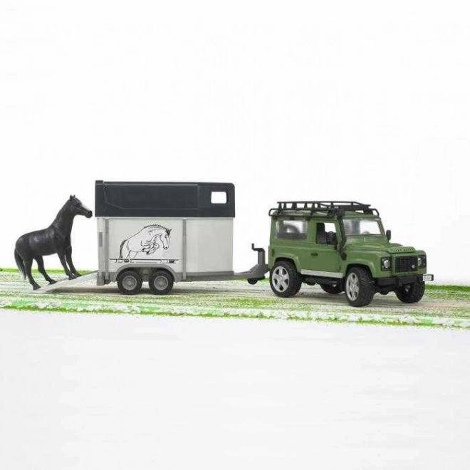 Bruder LAND ROVER avec remorque pour cheval