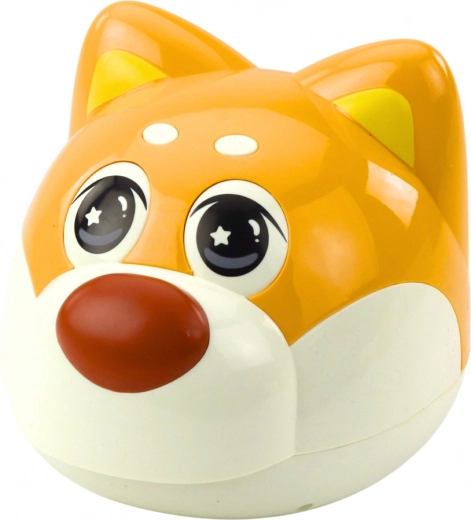 Adorable petit chien qui conquiert le cœur des enfants