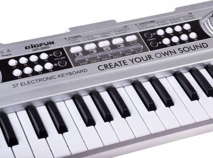 37 touches et des sons riches pour bien commencer