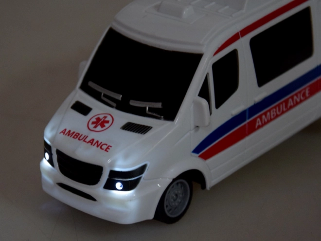 Voiture télécommandée - ambulance
