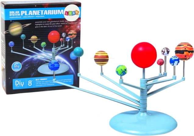 Planétarium créatif – modèle du système solaire à assembler et à peindre
