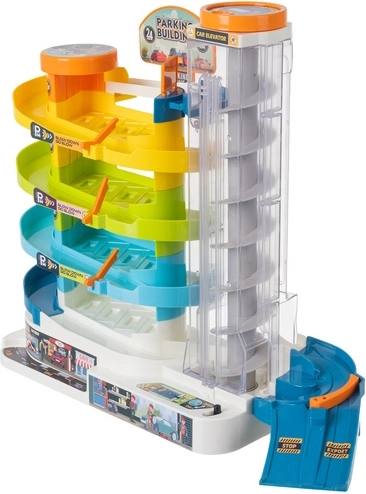 Cinq étages de plaisir avec piste en spirale