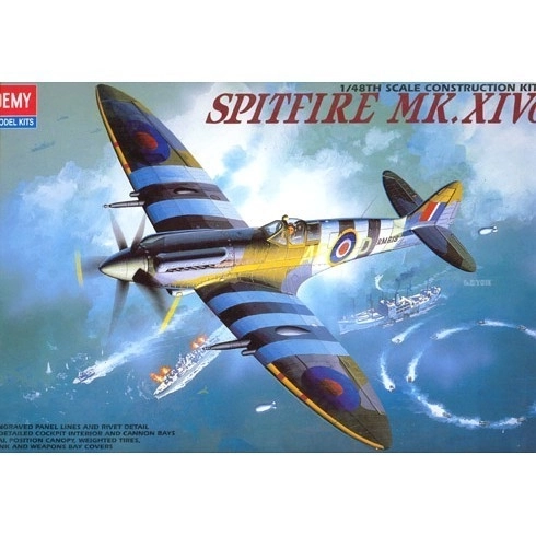 Modèle d'avion Supermarine Spitfire Mk. XIV-C 1:48