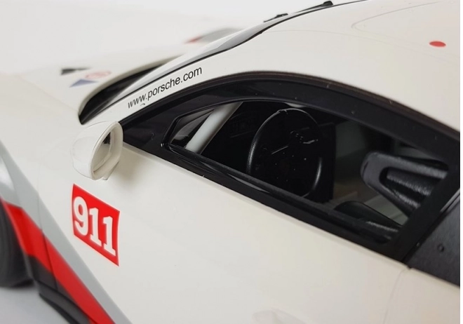 Voiture télécommandée Porsche 911 GT3 CUP Rastar 1:14 blanche