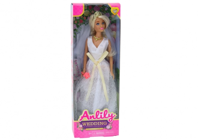 Poupée Anlily en robe de mariée avec bouquet de fleurs et couronne