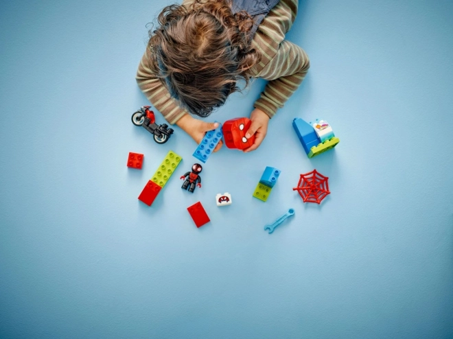 LEGO DUPLO Spidey et les aventures à moto