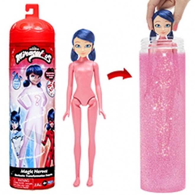 Miraculous : Coccinelle et Chat Noir, Marinette se transformant, poupée