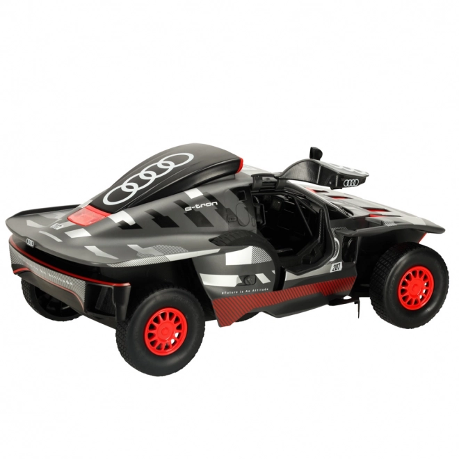Voiture de course RC Audi RS Q e-tron 1:14