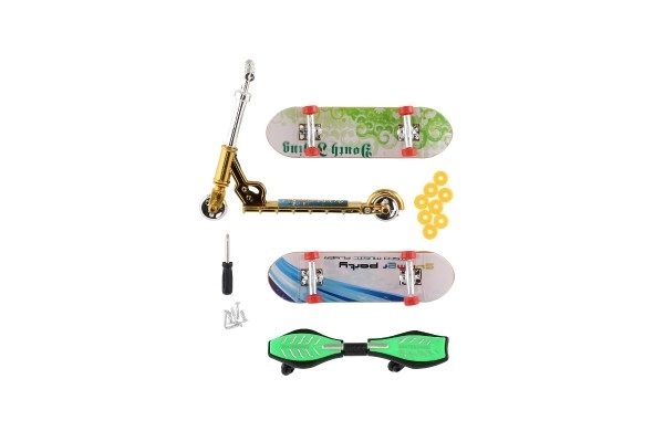 Ensemble de skateboard à visser, trottinette à doigts, waveboard en plastique avec accessoires, mélange de types sur carte 16x30cm