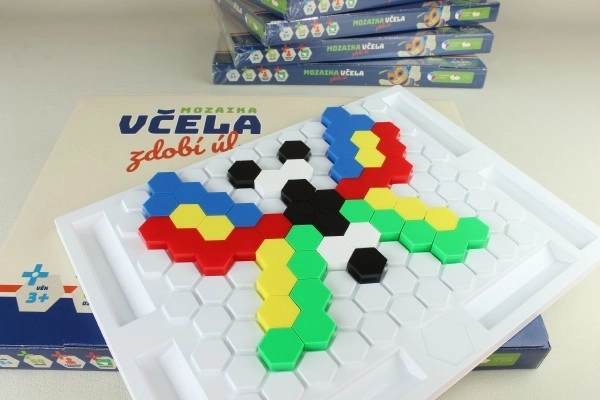 L'abeille orne la ruche 60pcs mosaïque dans une boîte 43x32x3,5cm
