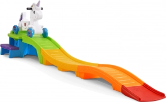 Licorne roulante sur montagnes russes par Step2