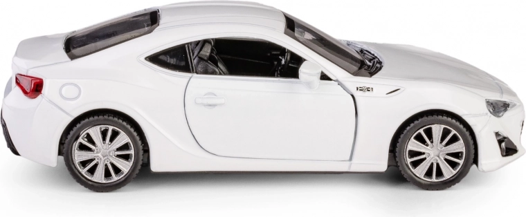 Propulsion pull-back pour une conduite amusante