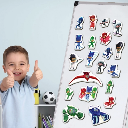 Jeu créatif avec les héros PJ MASKS