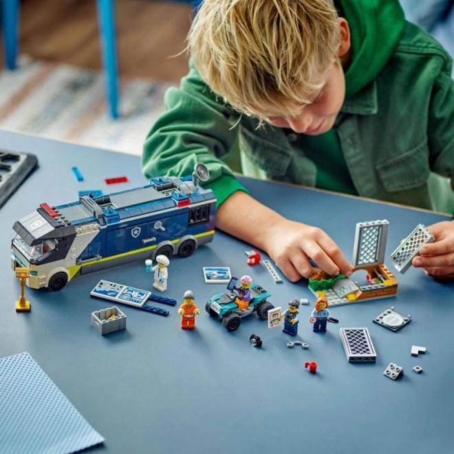 LEGO® City 60418 Laboratoire mobile de criminologie de la police