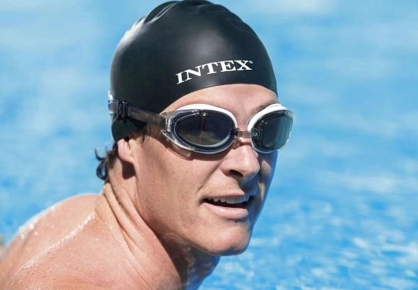 Bonnet de bain en silicone INTEX en différentes couleurs